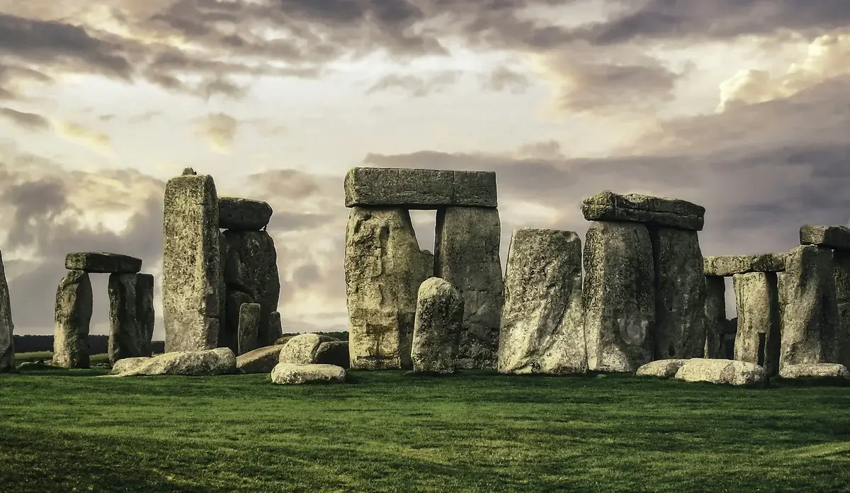I megaliti di Stonehenge nella piana del Wiltshire